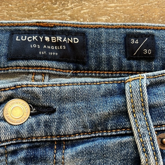Lucky Brand 329 Classic Straight Jeans - Picture 8 of 9